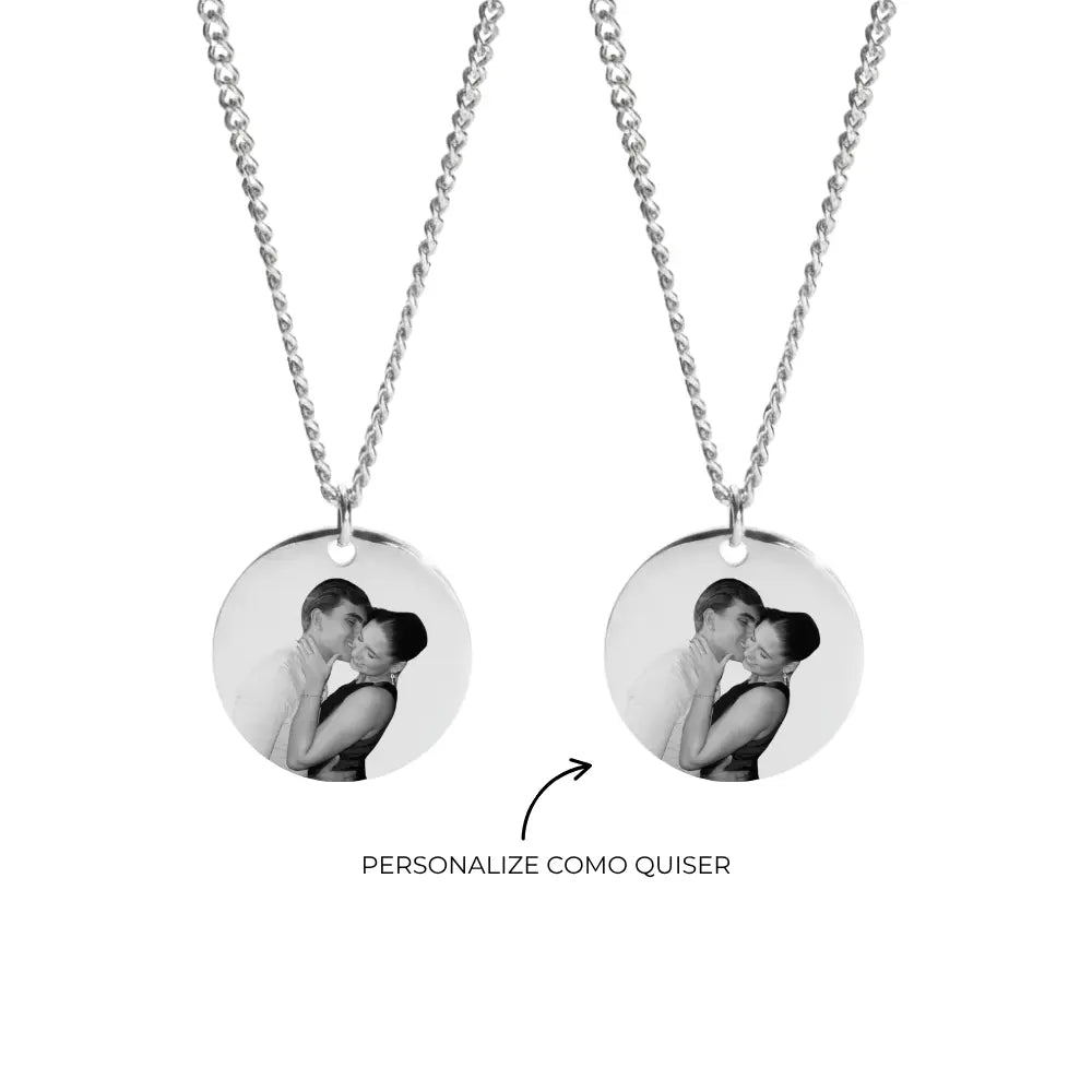 Kit de Colares com Medalhas Personalizadas + Chaveiro de Brinde
